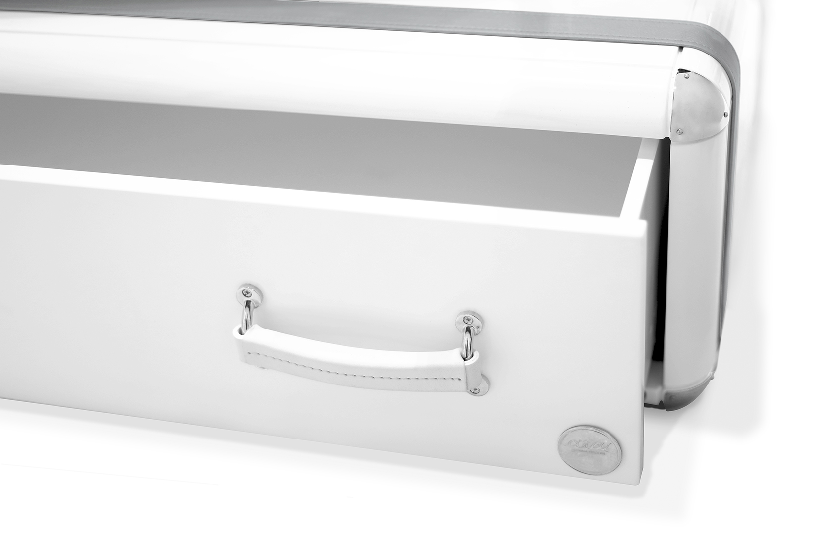 Airborne Fantasy Bücherregal