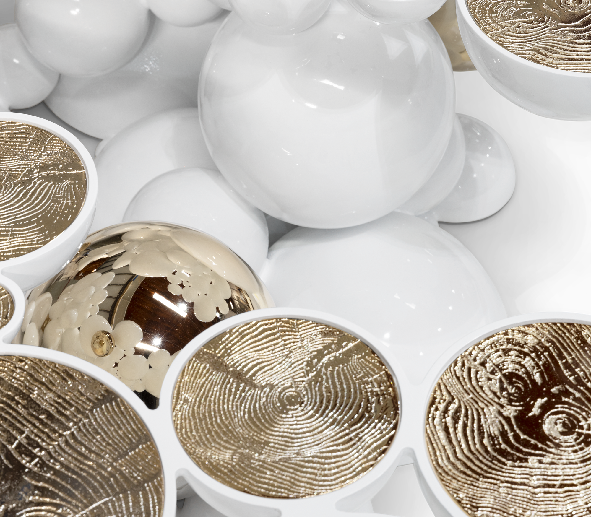 Orbit Weißer Couchtisch