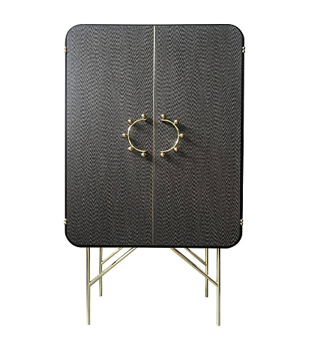 Zeitgenössischer Holzschrank