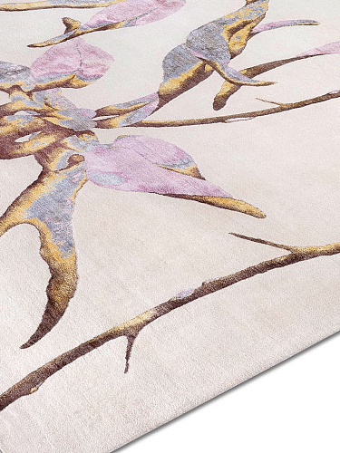 Orchid Pink auf Creme Teppich