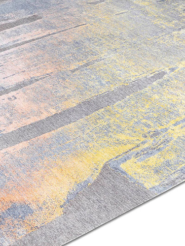Pastel Sun auf Hellgrau Teppich