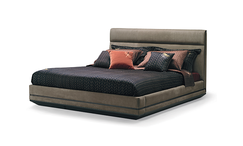 Bett mit Kopfteil