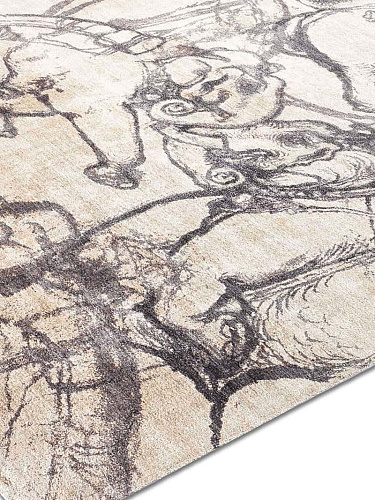 Elephants Original auf Beige Teppich