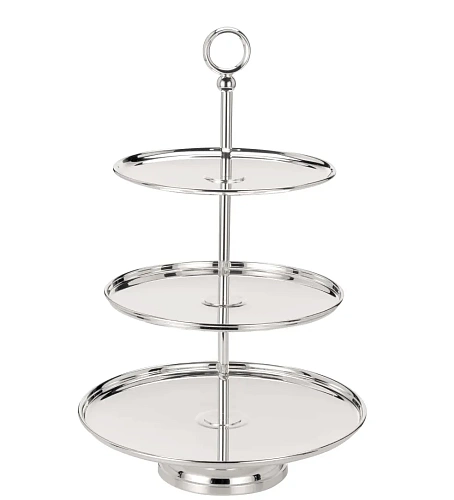 dreistöckiger versilberter Obstständer