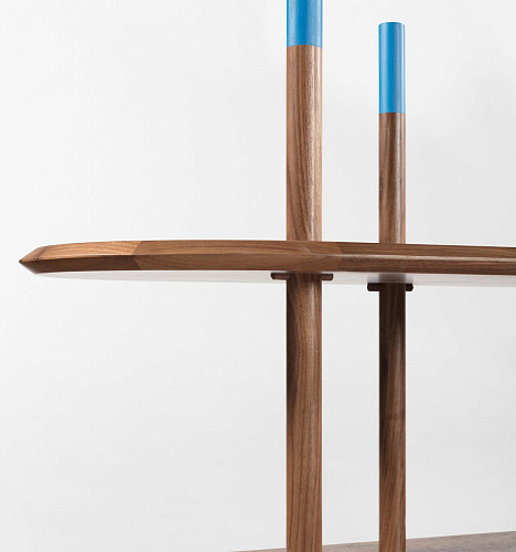 Modernes modulares Canaletto-Nussbaum-Bücherregal