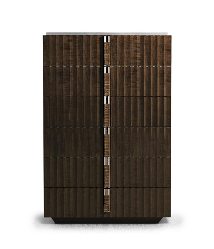 Kommode mit sechs Schubladen, feinem Holz und Lederdetails