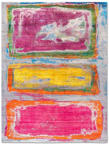 Love Joy auf Grau Teppich