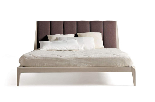 Verso Nord Modernes Bett