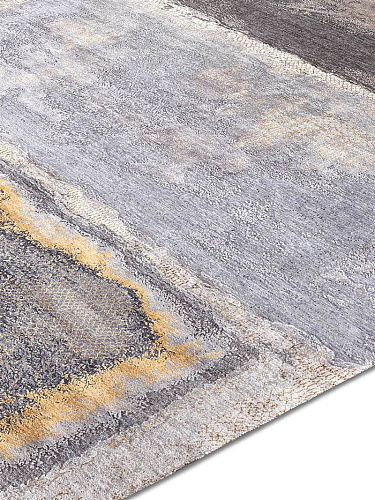 Gold mit Gras Silver White Grey auf Hellgrau Teppich