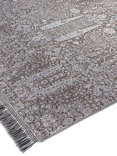 Pine Garden Tone to Tone auf Anthrazit Teppich
