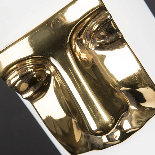 Giunone Nose Vase