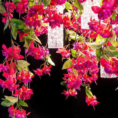Pink Cascade Großer Kronleuchter