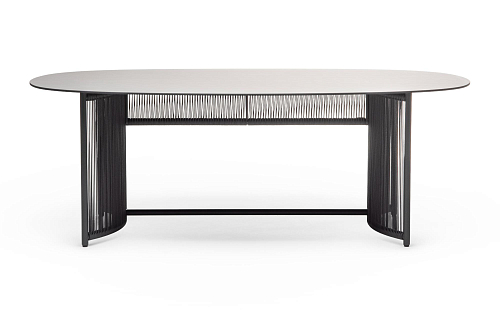 Altana T-OV Anthrazitfarbener Outdoor-Esstisch
