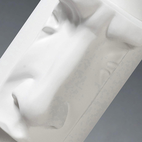 David Nose Vase