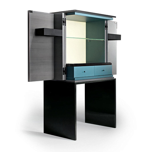 Zedernfurnier‑Barschrank