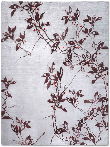 Kimono Modified auf Hellsilber Teppich