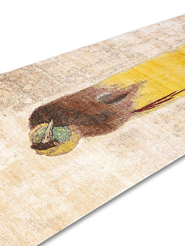 Three Birds Runner auf Beige Teppich
