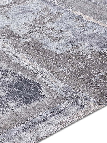 Misty Shore auf Grau Teppich