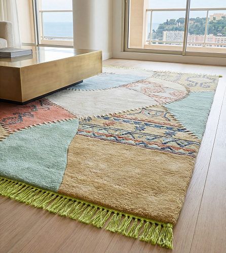 Textile Fragments Light Teppich