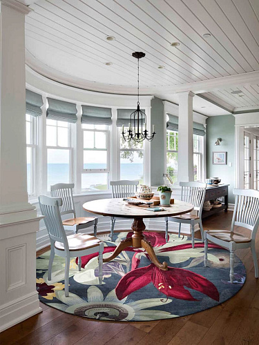 Red Flower Rund Original auf Anthrazit Teppich