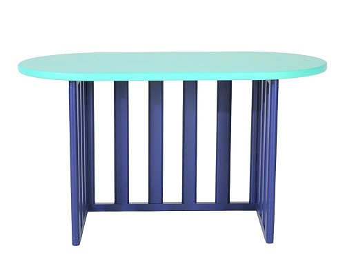 Blauer ovaler Holz-Beistelltisch