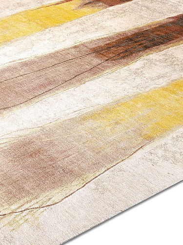 Three Birds Original auf Beige Teppich