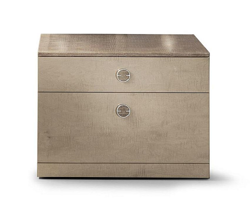 Großer Aktenschrank