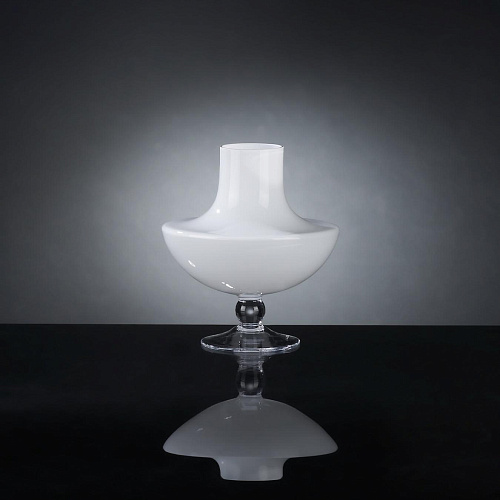 Juno Vase