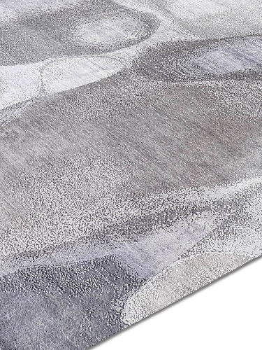 FrostyAllee auf Grau Teppich