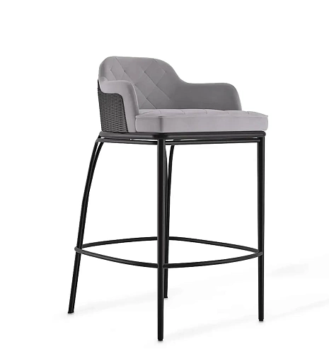 Regal grauer Garten‑Hocker