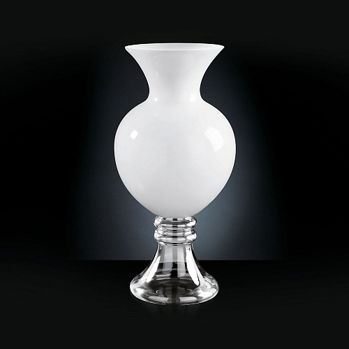 Ann Vase