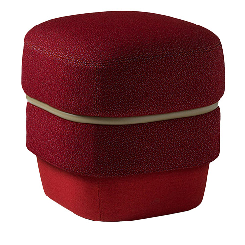 Chemise Italienischer roter Pouf