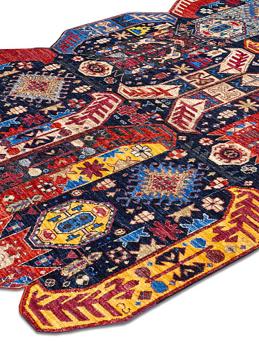 Multishape Color auf Dunkelblau 170 × 240 cm Teppich