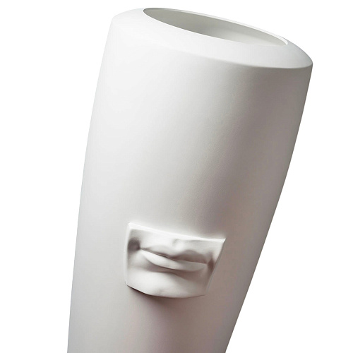 Obice David Mouth Vase
