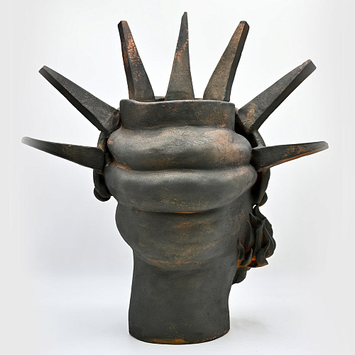 Freie Frau Skulptur