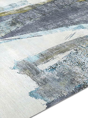 GreenRust auf Hellgrau Teppich