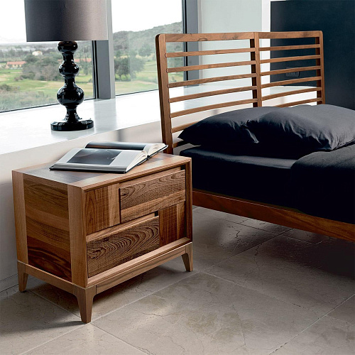 Trama e ordito Brauner Nachttisch