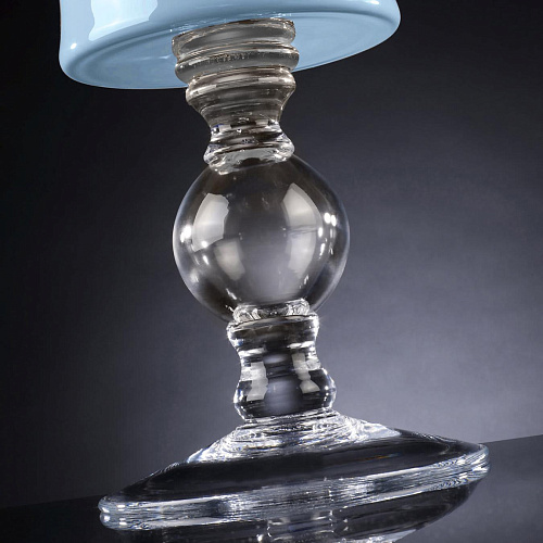 Laura Purist Vase