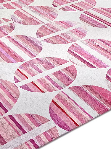 Circle ECO auf Creme Teppich