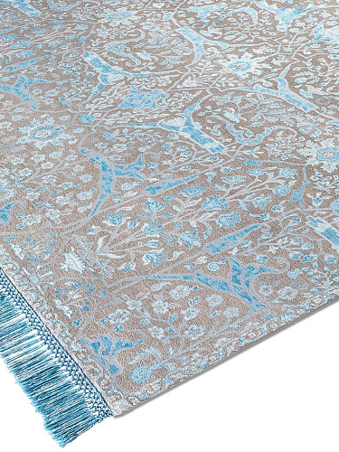 Teheran Electric Blue auf Naturgrau Teppich