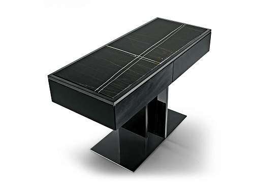 Luxus­schreibtisch mit Marmorplatte