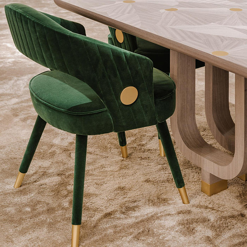 Shelter Handgefertigter moderner Stuhl