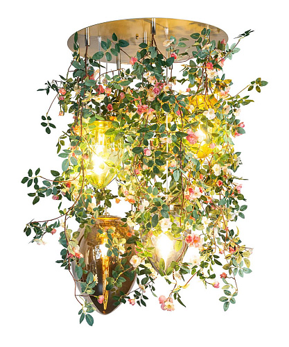 Rose Crystal Kronleuchter