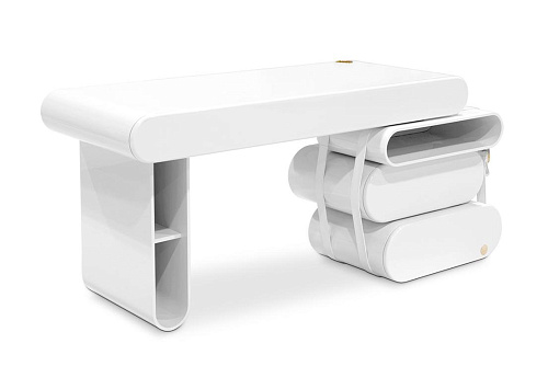 Fantasy Realm Schreibtisch