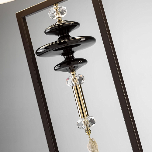 Stehlampe mit Marmorsockel und Elfenbeinschirm