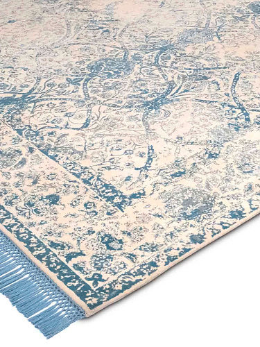 Light Blue auf Weiß Teppich